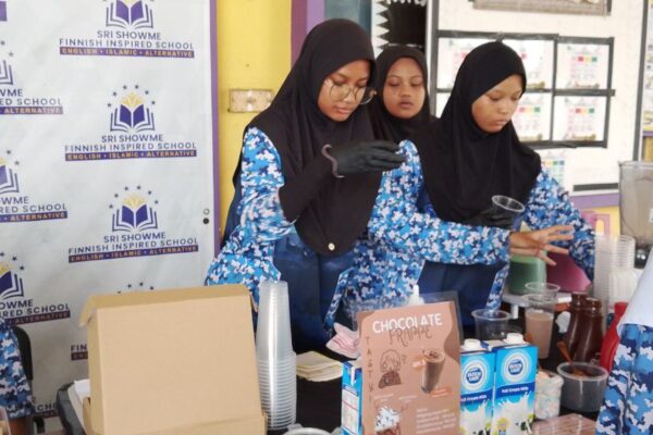 Entrepreneurs of Sri Showme Secondary Finnish Inspired School