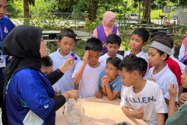 Sri Showme Primary School Trip to Serambi Niaga, UMT!  .