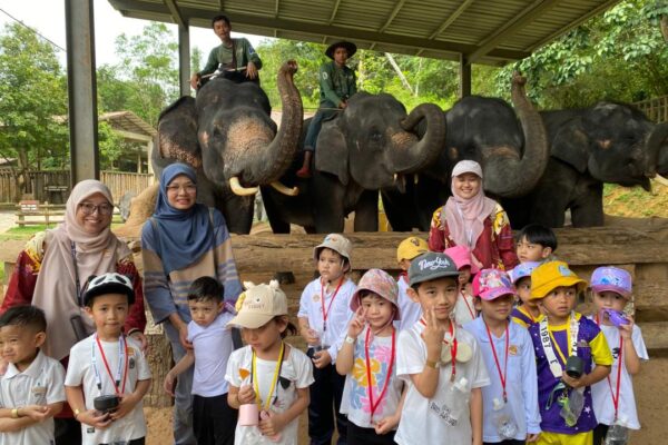 SHOWME KIDS & SPECIAL NEEDS STUDENTS VISIT KENYIR ELEPHANT CONSERVATION VILLAGE
