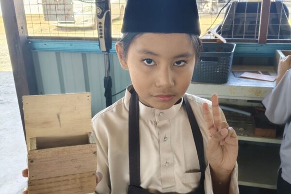 Carpentry Class: Make Your Own Pencil Case