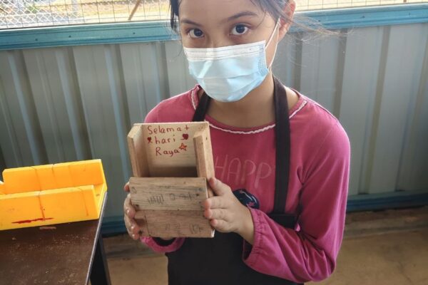 Carpentry Class: Make Your Own Pencil Case