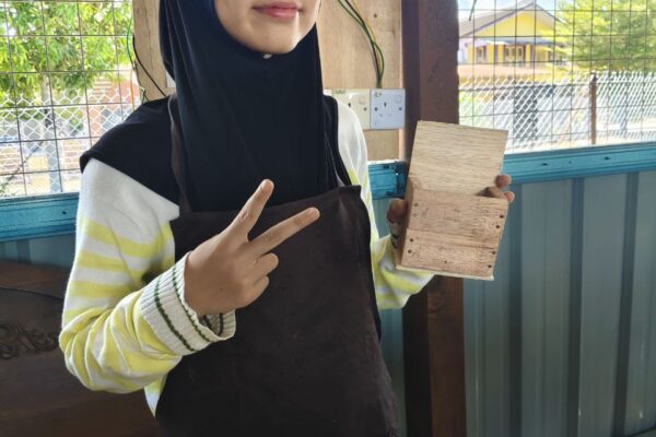 Carpentry Class: Make Your Own Pencil Case