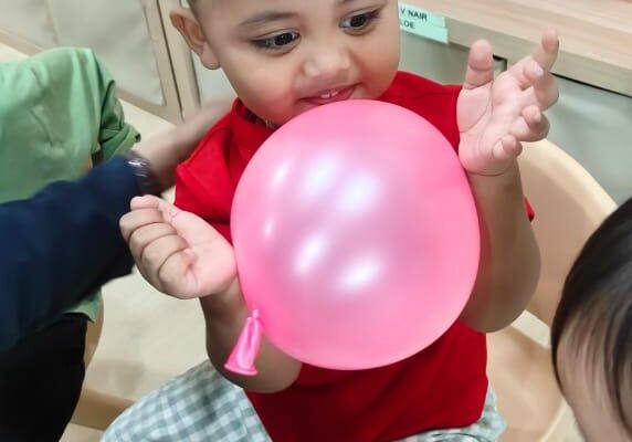 Gross Motor Activity: Passing Balloon with Elbow 🎈