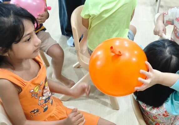 Gross Motor Activity: Passing Balloon with Elbow 🎈
