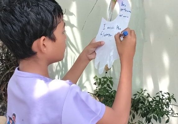 English Garden Diary: Growing Language Skills Through Hands-On Learning